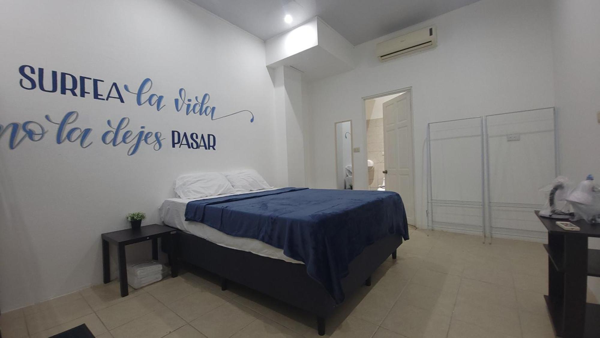 Surfo House Hotel & Hostel Tamarindo Extérieur photo