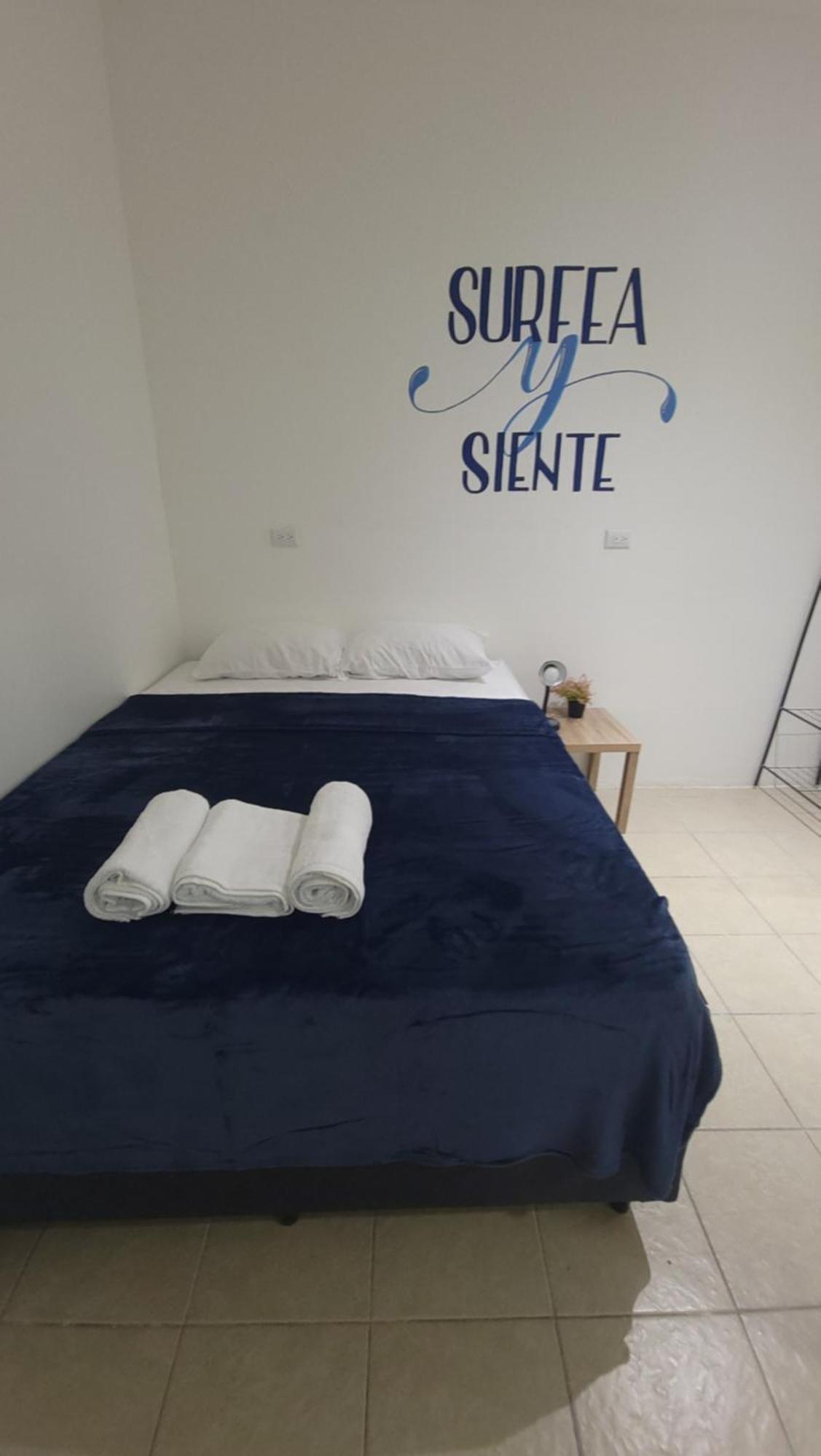Surfo House Hotel & Hostel Tamarindo Extérieur photo