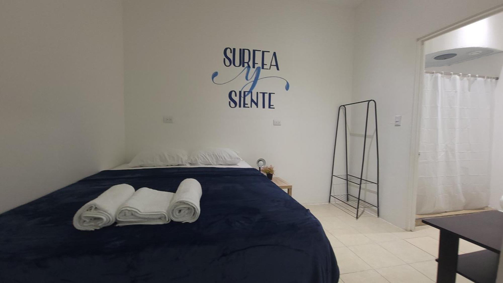 Surfo House Hotel & Hostel Tamarindo Extérieur photo