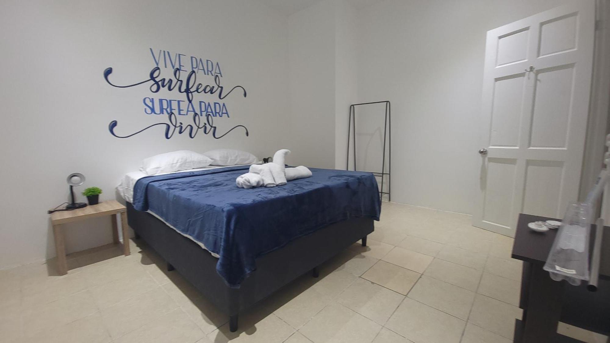 Surfo House Hotel & Hostel Tamarindo Extérieur photo
