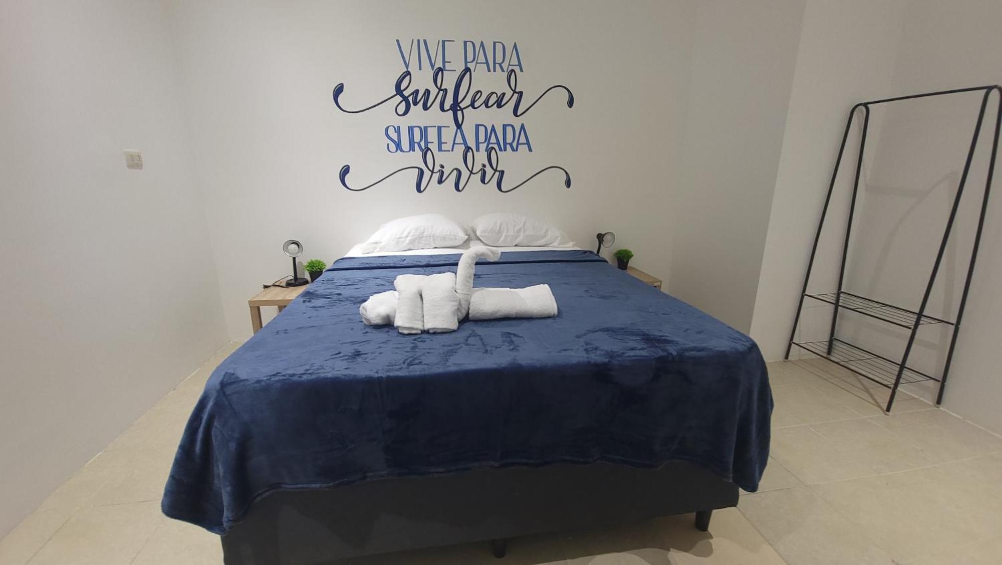 Surfo House Hotel & Hostel Tamarindo Extérieur photo
