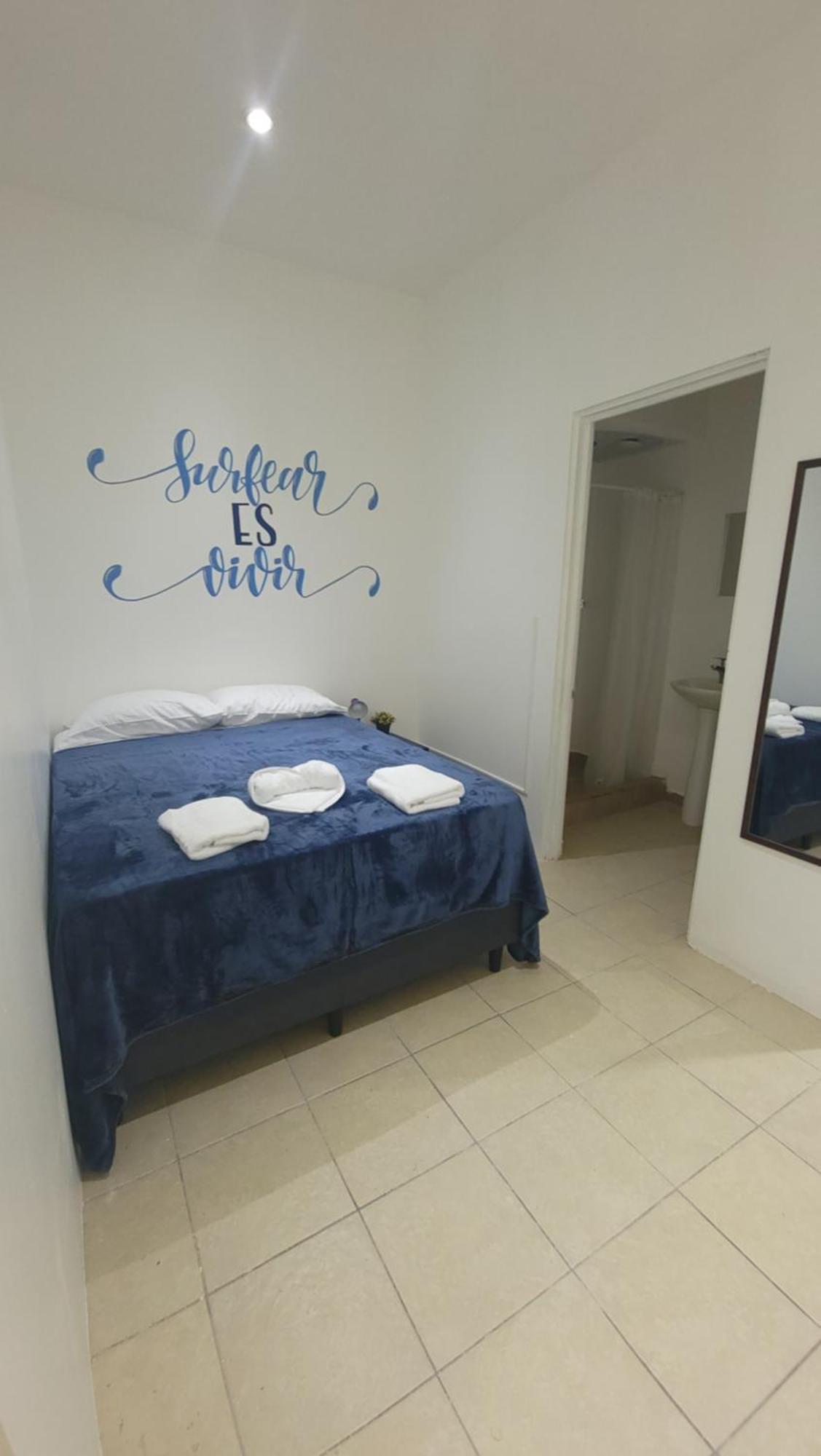 Surfo House Hotel & Hostel Tamarindo Extérieur photo